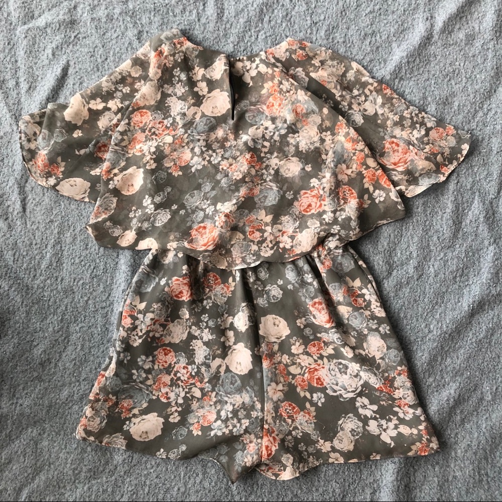 BCBGeneration Floral Rompers - Picture 2 of 3